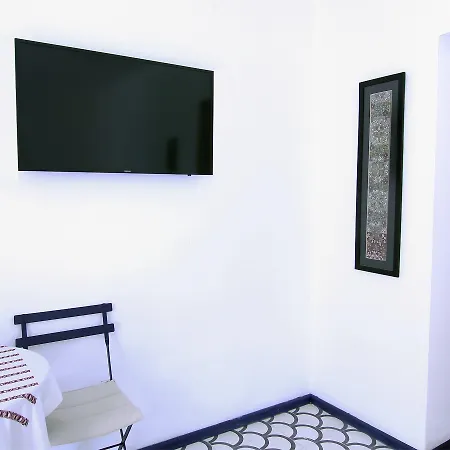 فندق مارفي داتْشا